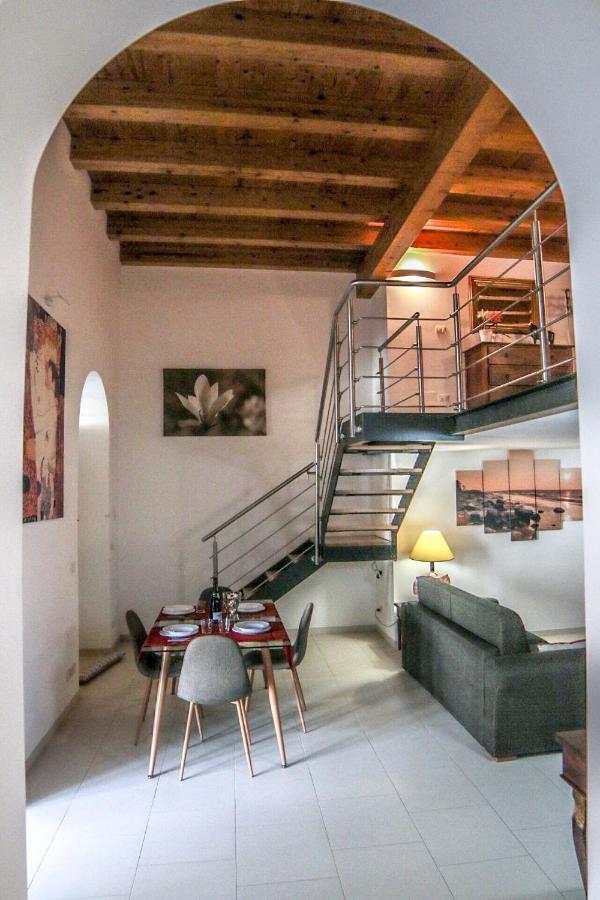 Mega House Apartment Catania Exterior photo